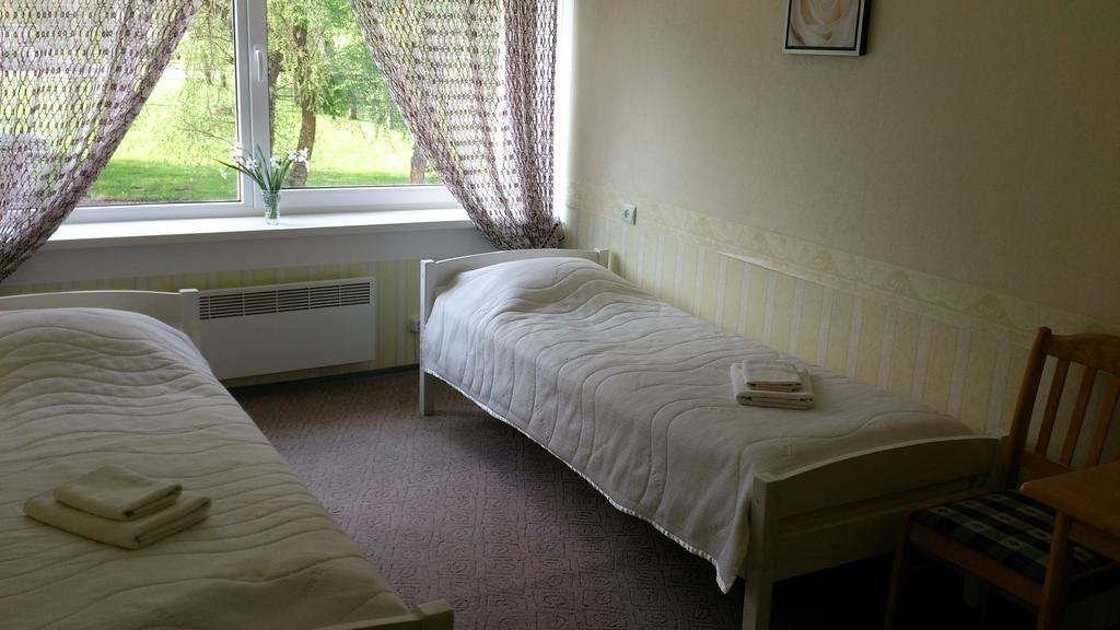 Sorve Guest House Salme Ruang foto