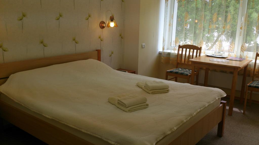 Sorve Guest House Salme Bagian luar foto