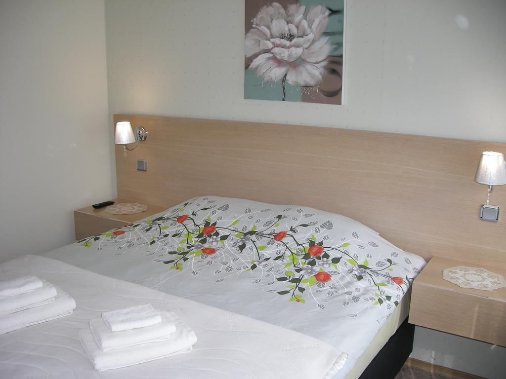 Sorve Guest House Salme Bagian luar foto